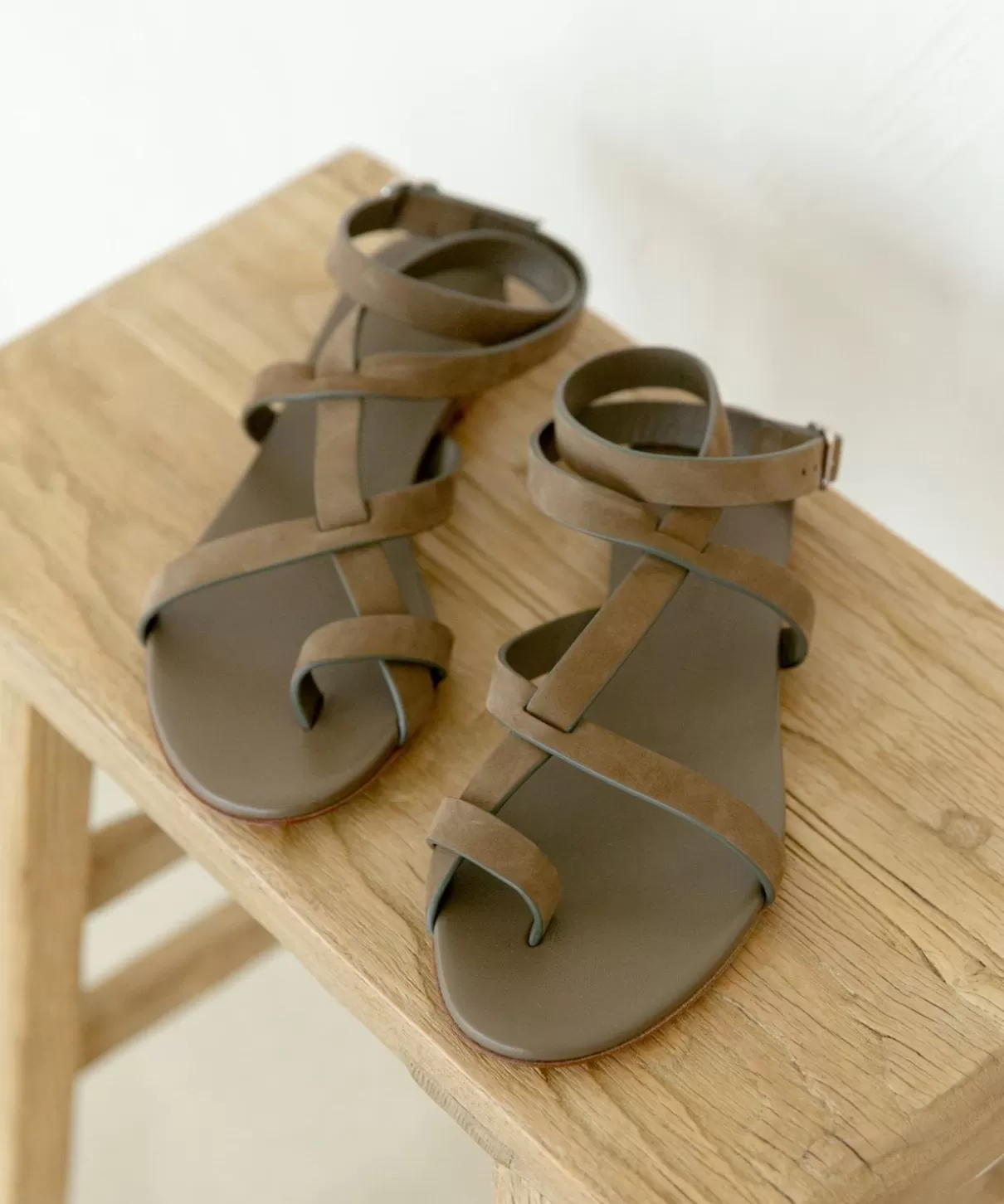 Women Jenni Kayne Oiled Leather Strappy Sandal